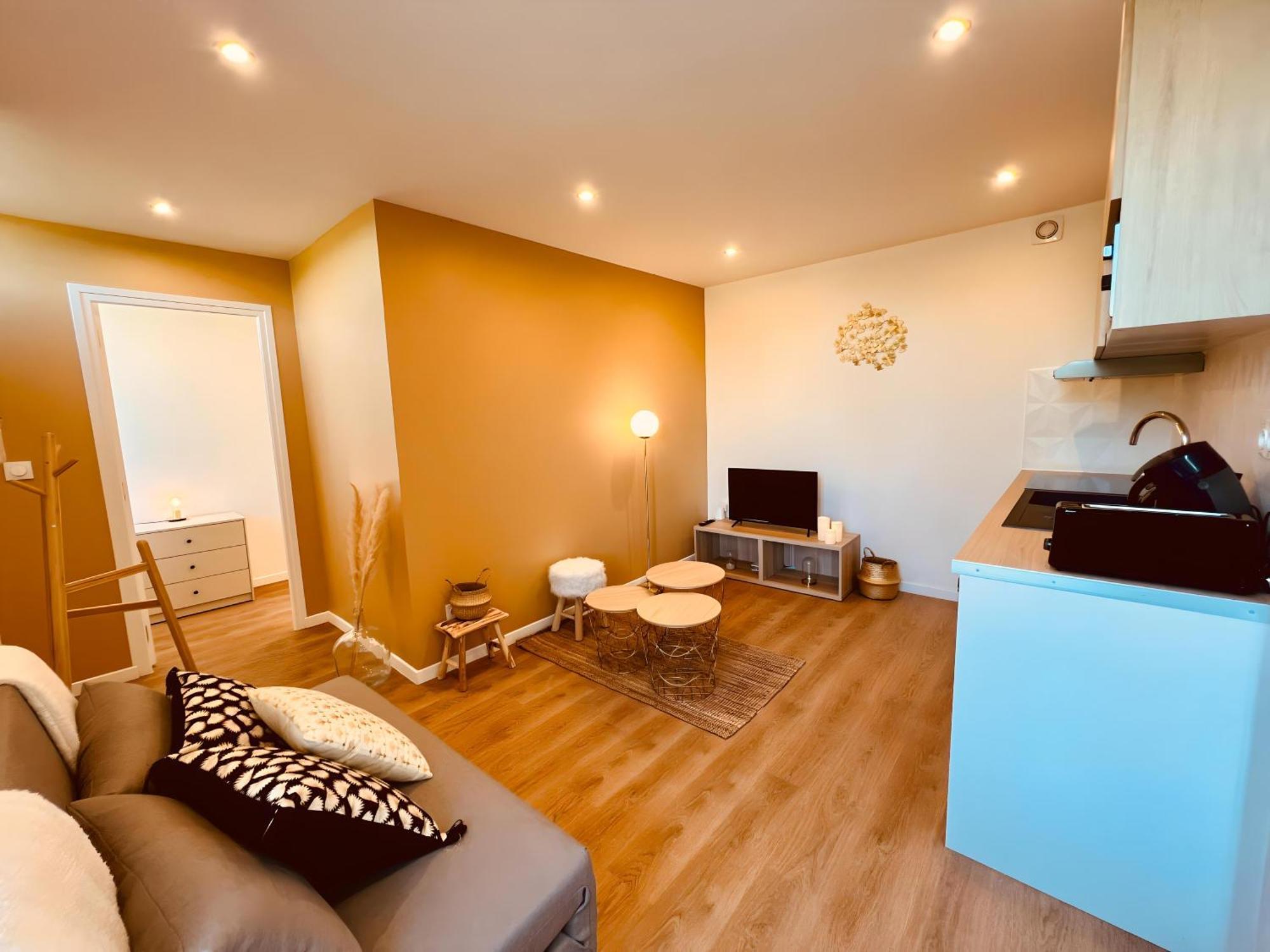 Le Golden Garden - Home Homy Montluçon Екстериор снимка
